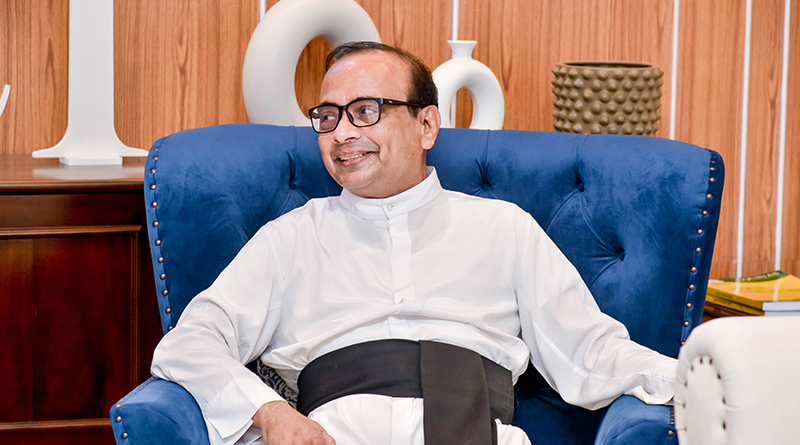 ආචාර්ය කැමිලස් ප්‍රනාන්දු පියතුමන්ගේ මග පෙන්වීම තුළින් BCI සරසවිය නව මානයක් වෙත පිය නගයි