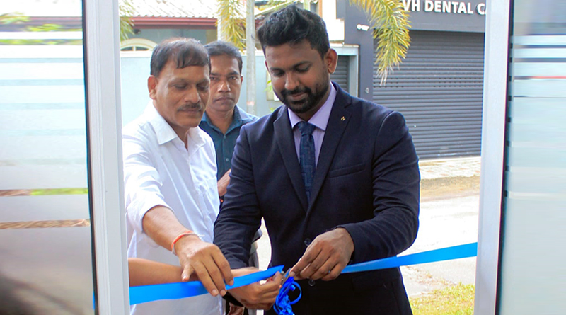 කඩවත Phoenix හෝමියෝපති රෝහල දේශීය වෛද්‍ය අමාත්‍ය සිසිර ජයකොඩිගේ ප්‍රධානත්වයෙන් විවෘතවේ