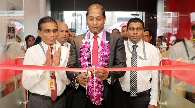 කාර්යක්ෂම පාරිභෝගික සේවාවක් වෙනුවෙන් සෙලාන් බැංකුවේ හම්බන්තොට ශාඛාව නව පරිශ්‍රයකට පිවිසෙයි
