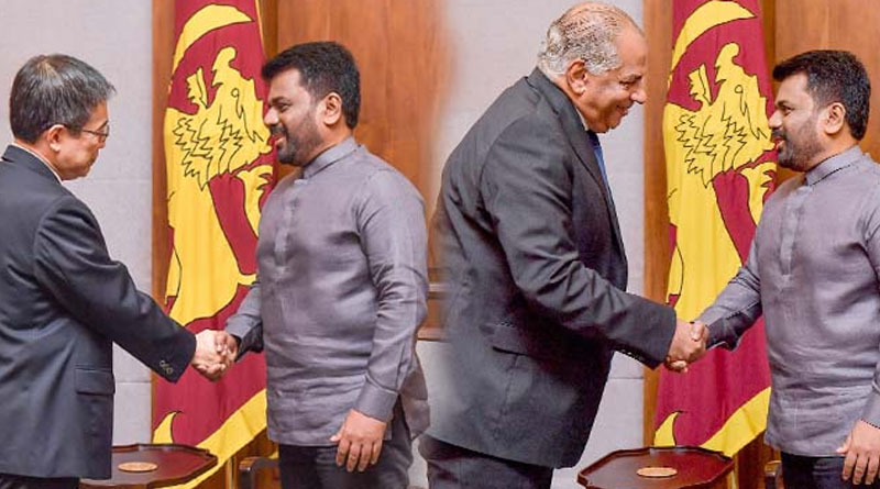 නව තානාපතිවරු දෙදෙනෙක් ජනපතිට අක්තපත්ර භාර දෙයි නව තානාපතිවරු දෙදෙනෙක් ජනපතිට අක්තපත්ර භාර දෙයි
