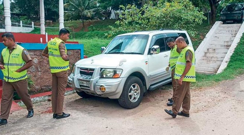 හොර අංක යෙදූ ප්‍රාඩෝ රියක් ළග තබා ගත්තැයි ඇල්ලූ ගාල්තැන්නේ රිමාන්ඩ්