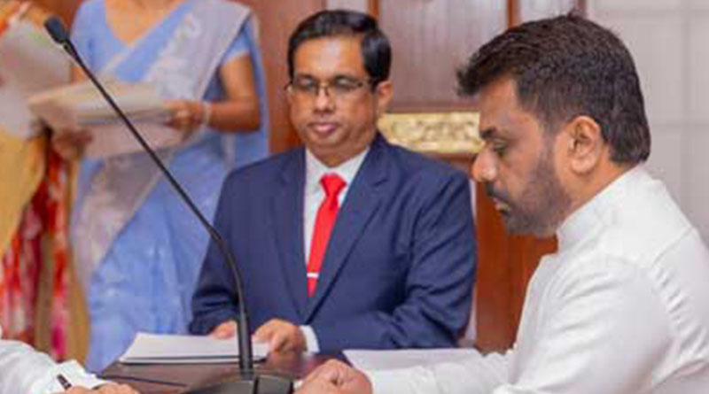නව අමාත්‍ය මණ්ඩලය දිවුරුම් අද