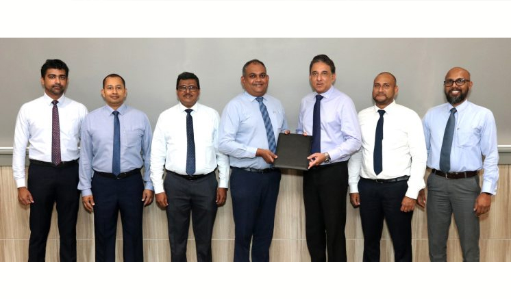 අධ්යාපන ගෙවීම් ඩිජිටල්කරණයට සහ පහසු කිරීමට කොමර්ෂල් බැංකුව MyFees.lk සමඟ හවුල් වෙයි අධ්යාපන ගෙවීම් ඩිජිටල්කරණයට සහ පහසු කිරීමට කොමර්ෂල් බැංකුව MyFees.lk සමඟ හවුල් වෙයි