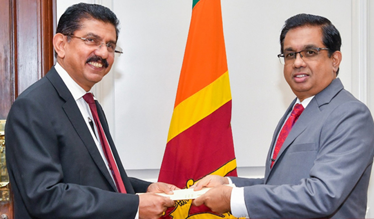 විශේෂඥ වෛද්‍ය අනිල් ජාසිංහට අමාත්‍යාංශ ලේකම් තනතුරක්