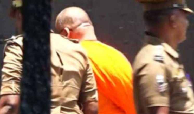 ඥානසාර හිමිට වරෙන්තු