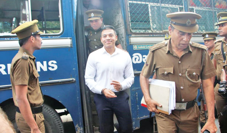 ඩේසි ආච්චිට ලක්ෂ 340ක ඉඩමක් ගන්න වත්කමක් නෑ ඩේසි ආච්චිට ලක්ෂ 340ක ඉඩමක් ගන්න වත්කමක් නෑ