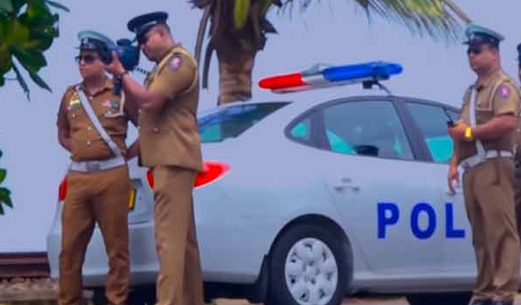 නවීන තාක්ෂණයෙන් යුත් Speed Gun පොලීසියට නවීන තාක්ෂණයෙන් යුත් Speed Gun පොලීසියට