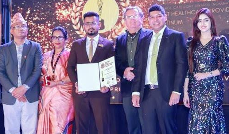 වසරේ විශිෂ්ටම සෞඛ්ය සේවා සපයන්නා ලෙස කාණ්ඩයේ රෝයල් නර්සින් හෝම් ප්ලැටිනම් සම්මාන දිනයි වසරේ විශිෂ්ටම සෞඛ්ය සේවා සපයන්නා ලෙස කාණ්ඩයේ රෝයල් නර්සින් හෝම් ප්ලැටිනම් සම්මාන දිනයි