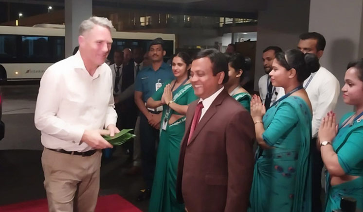 ඔස්ට්රේලියානු නියෝජ්ය අගමැති දිවයිනට ඔස්ට්රේලියානු නියෝජ්ය අගමැති දිවයිනට