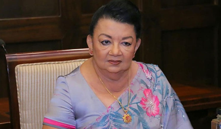 ශිරන්තිගේ සිරිලිය ගිණුම බොරු එකක්