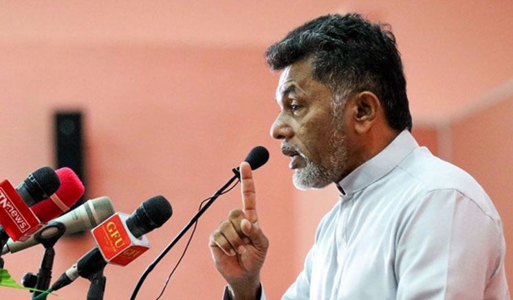 රට හදන්න කල් යනවා.. විශ්ව කර්ම දිව්‍ය පූත්‍රයා වගේ මවන්න බෑ.