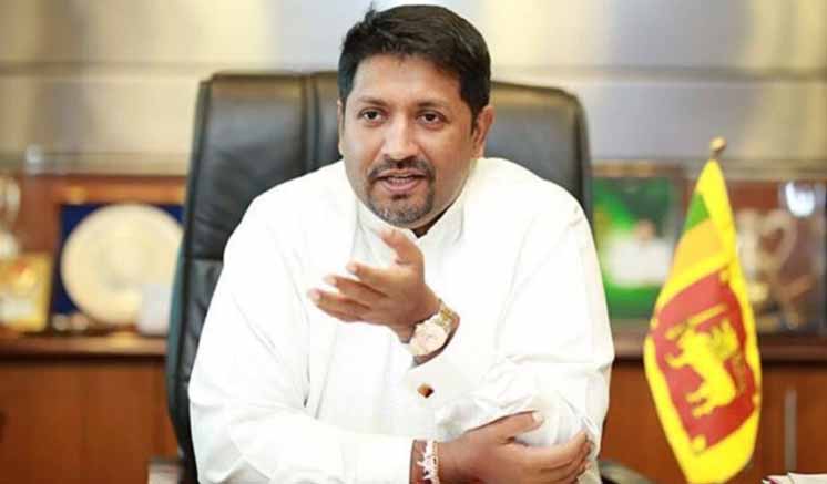රනිල් පාර්ලිමේන්තුවේ දැං හිටියොත් රටට හොදක් වෙනවා